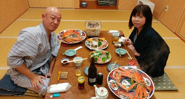 越前がにのお客様にお写真頂きました。ありがとうございました。｜福井・温泉民宿｜浜茄子 - はまなす -｜越前がに・活魚料理・お食事・越前海岸・ペット同伴